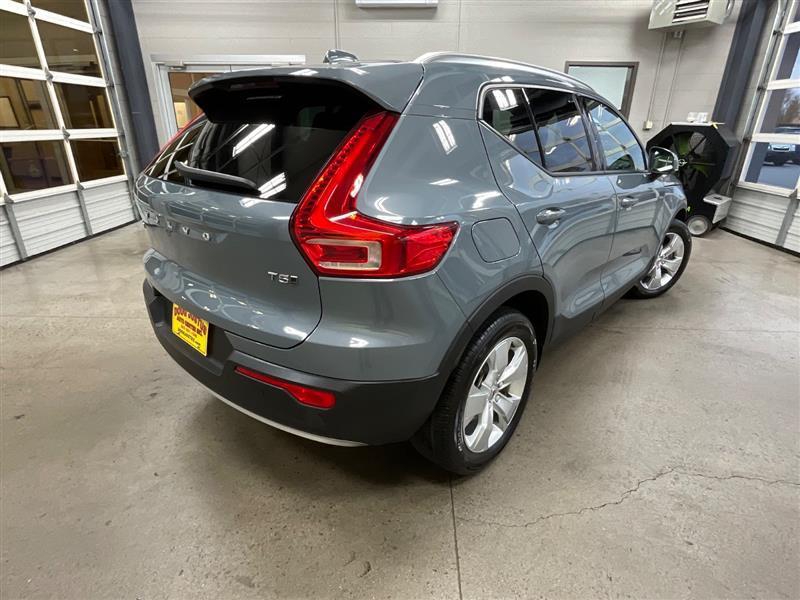 used 2021 Volvo XC40 car, priced at $19,995