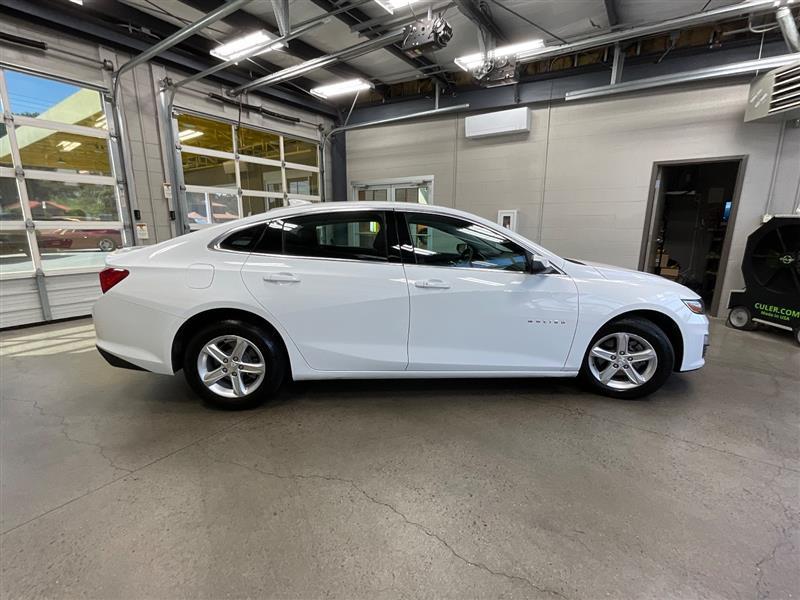 used 2023 Chevrolet Malibu car, priced at $14,995