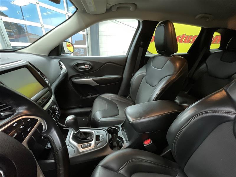 used 2018 Jeep Cherokee car, priced at $9,995