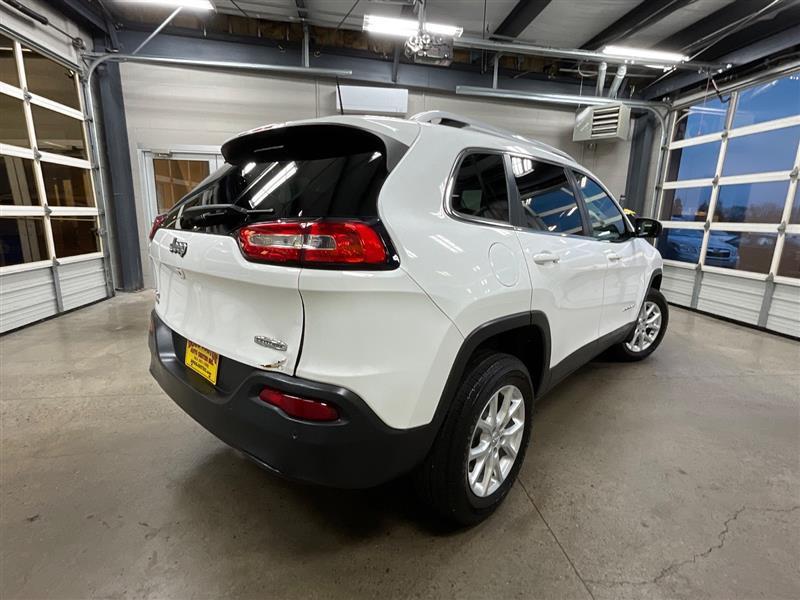 used 2018 Jeep Cherokee car, priced at $9,995