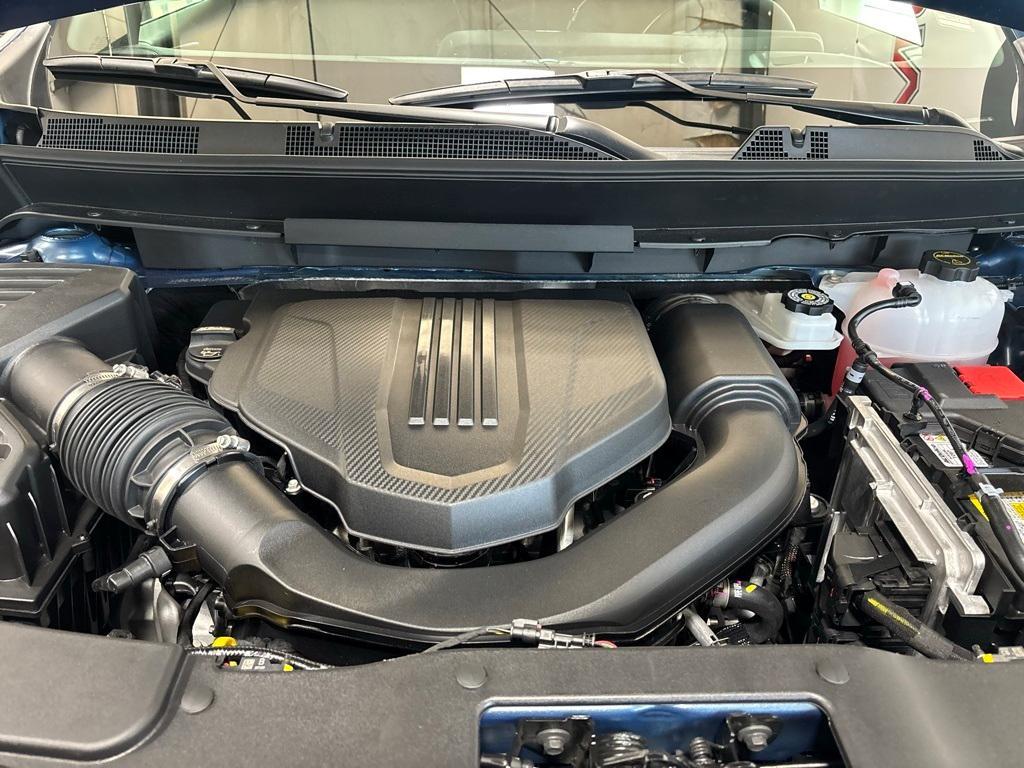 new 2026 Chevrolet Traverse car, priced at $42,171