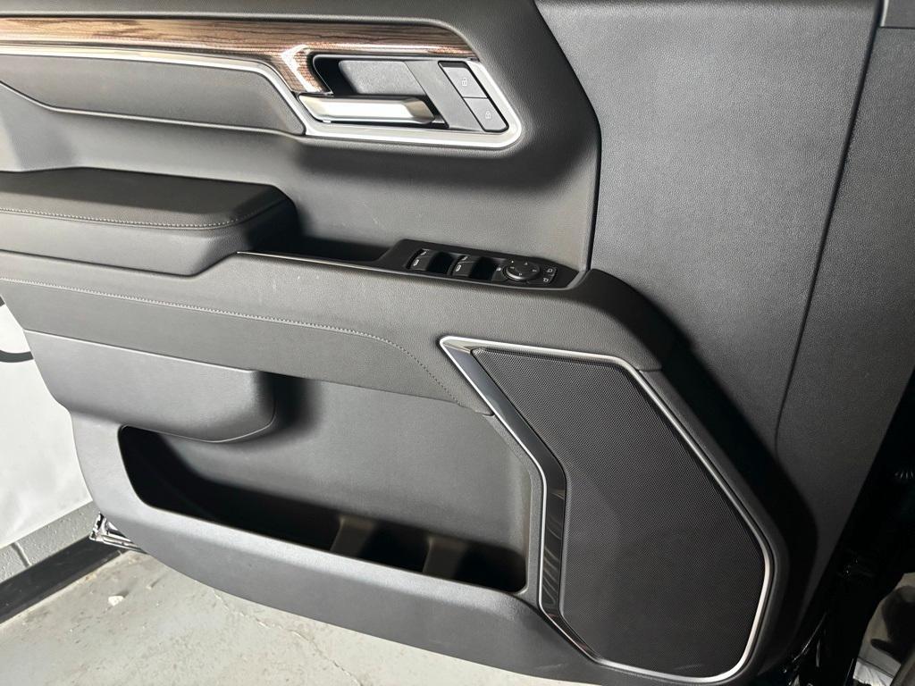 new 2025 Chevrolet Silverado 1500 car, priced at $50,897