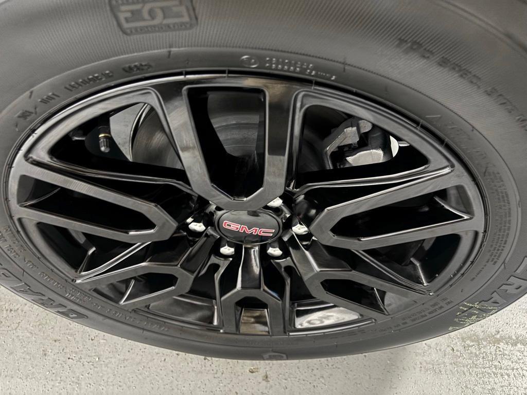 new 2026 GMC Sierra 1500 car, priced at $45,278