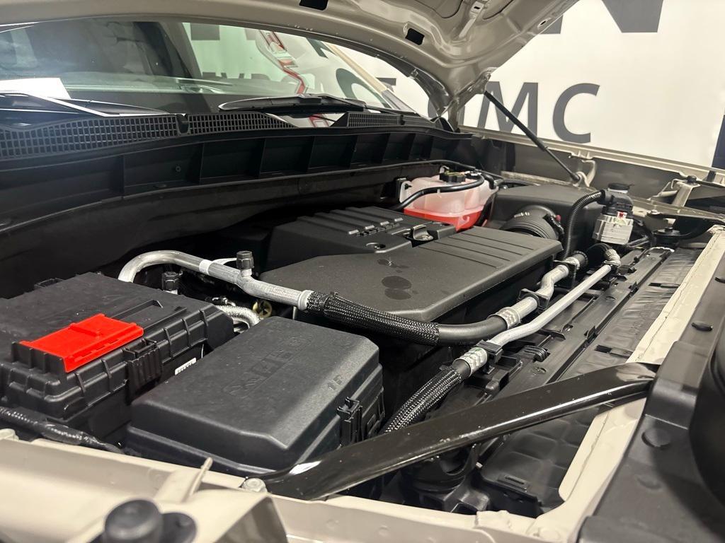 new 2026 GMC Sierra 1500 car, priced at $45,278