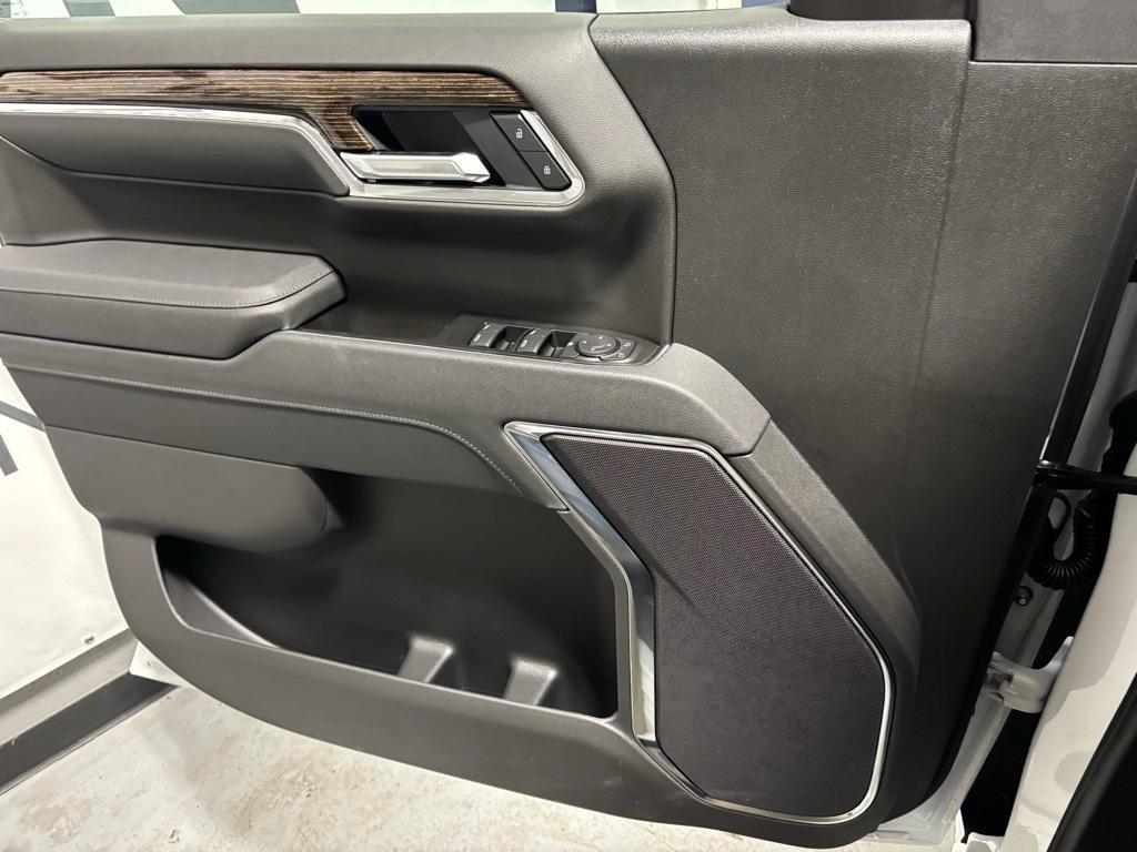 new 2026 GMC Sierra 1500 car, priced at $48,575