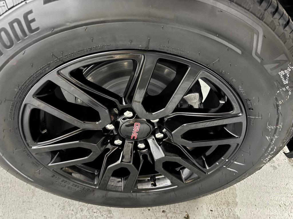 new 2026 GMC Sierra 1500 car, priced at $48,575