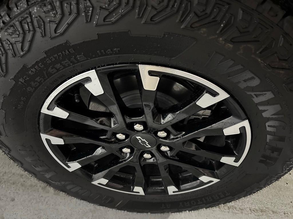 new 2025 Chevrolet Traverse car, priced at $54,324