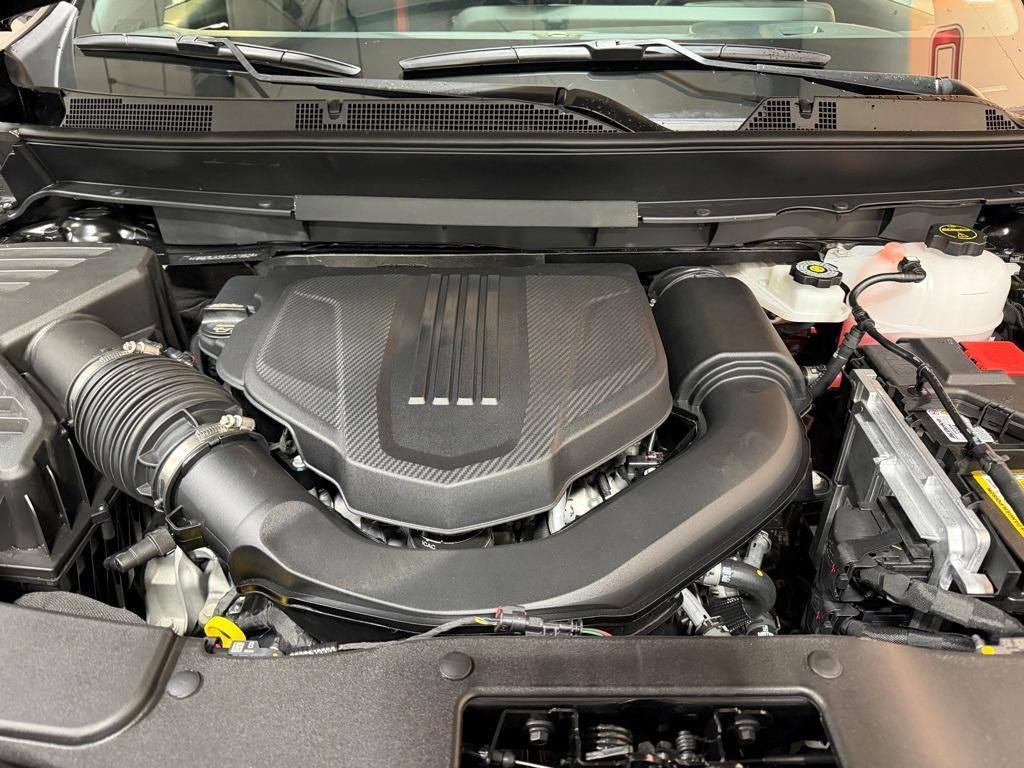 new 2026 Chevrolet Traverse car, priced at $57,134