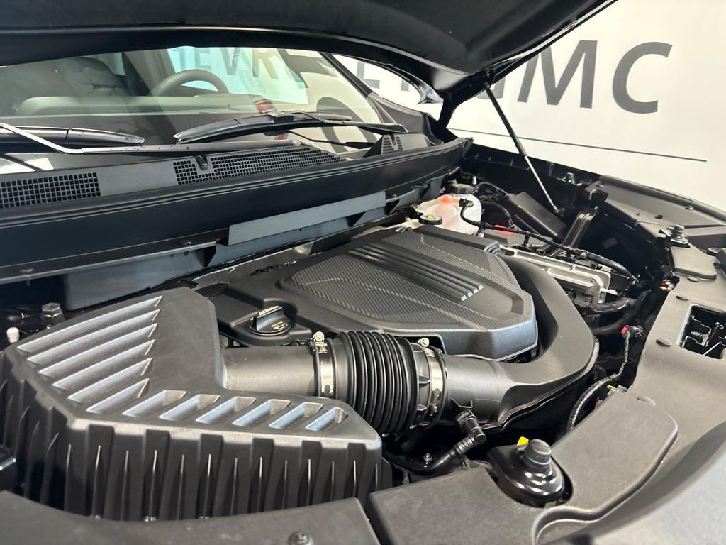 new 2026 Chevrolet Traverse car, priced at $40,671