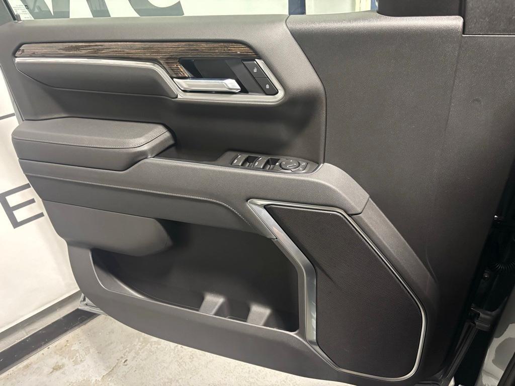 new 2026 GMC Sierra 1500 car, priced at $52,344