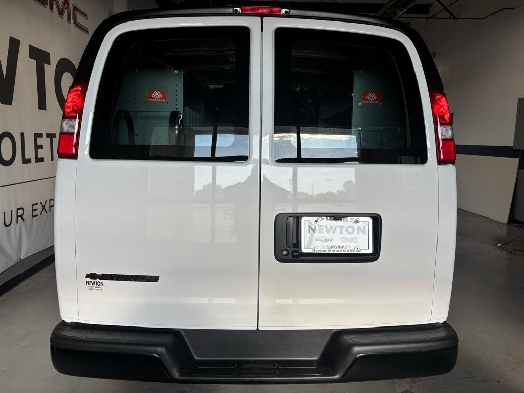 new 2025 Chevrolet Express 2500 car, priced at $45,817