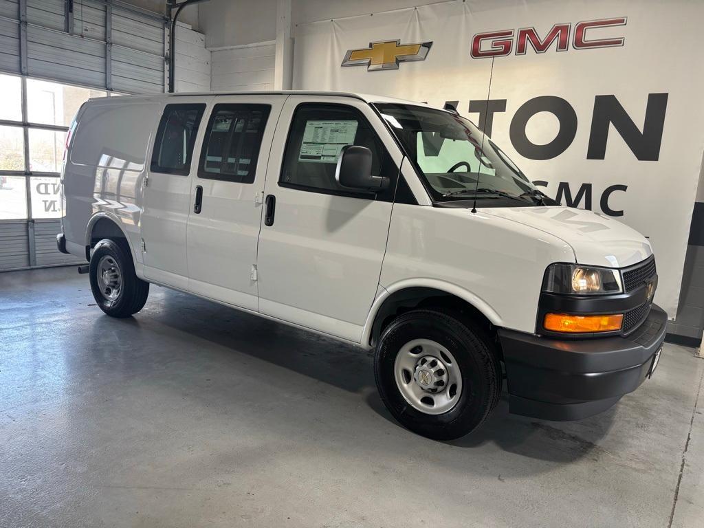 new 2025 Chevrolet Express 2500 car, priced at $45,817