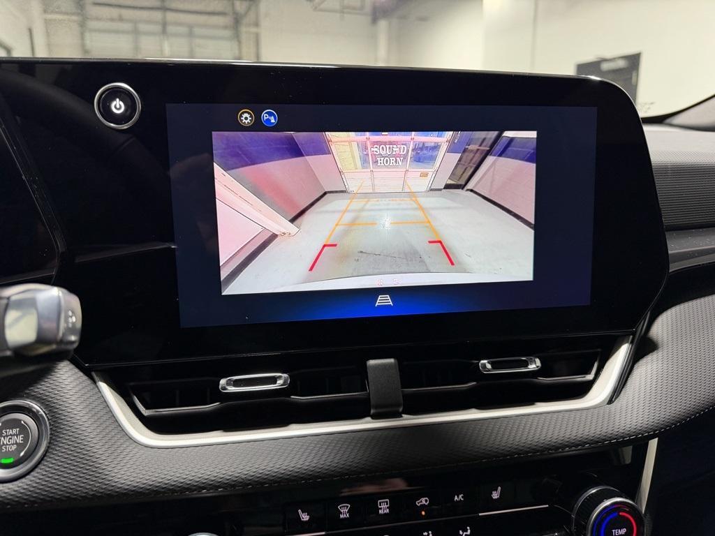 new 2026 Chevrolet Equinox car, priced at $30,038