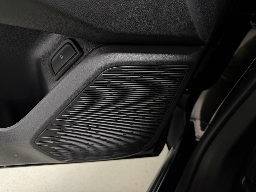 new 2026 Chevrolet Equinox car, priced at $35,621