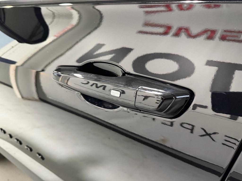 new 2026 Chevrolet Equinox car, priced at $35,621