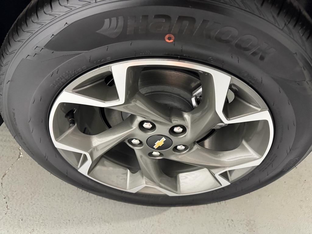 new 2026 Chevrolet Trax car, priced at $25,577