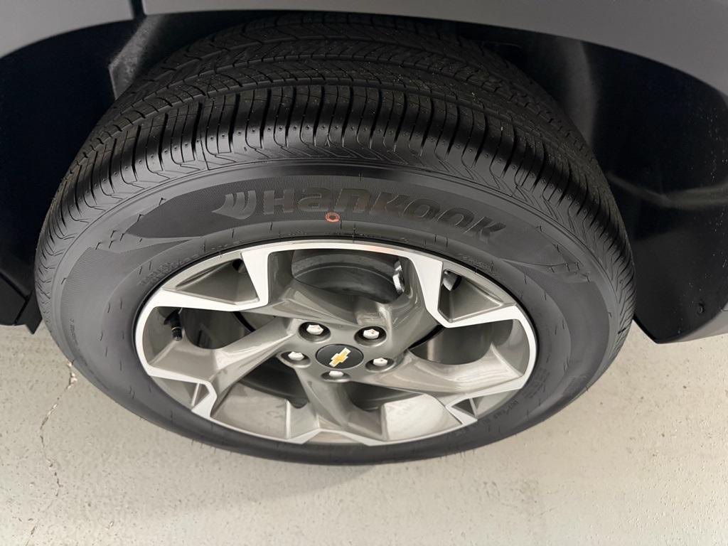 new 2026 Chevrolet Trax car, priced at $25,577