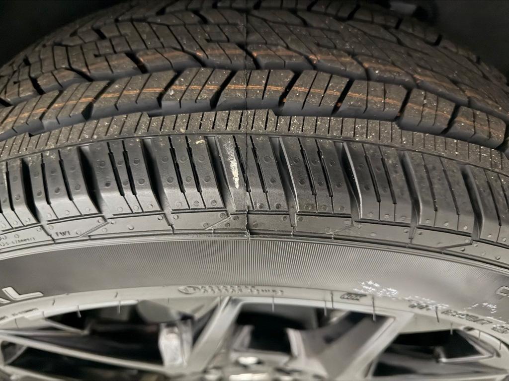 new 2026 Chevrolet Traverse car, priced at $57,134