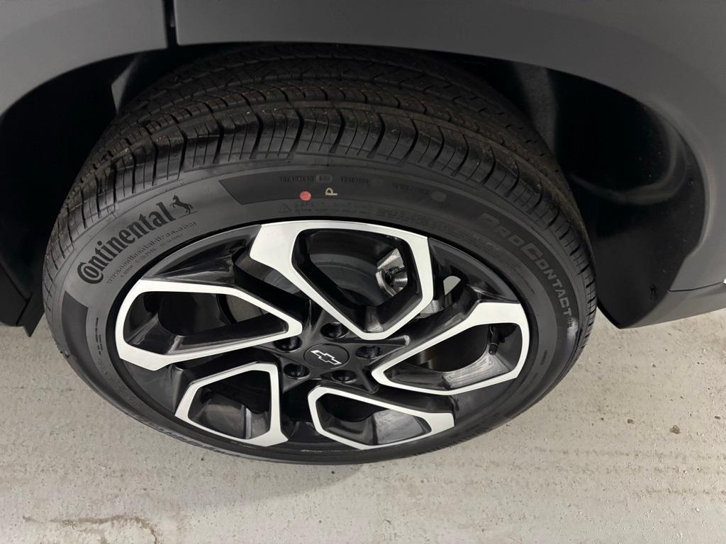 new 2026 Chevrolet Trax car, priced at $27,690