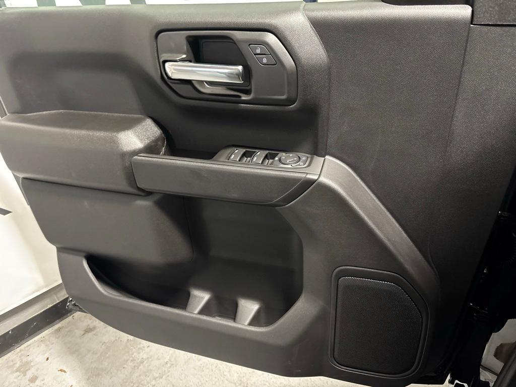 new 2026 GMC Sierra 1500 car, priced at $45,278