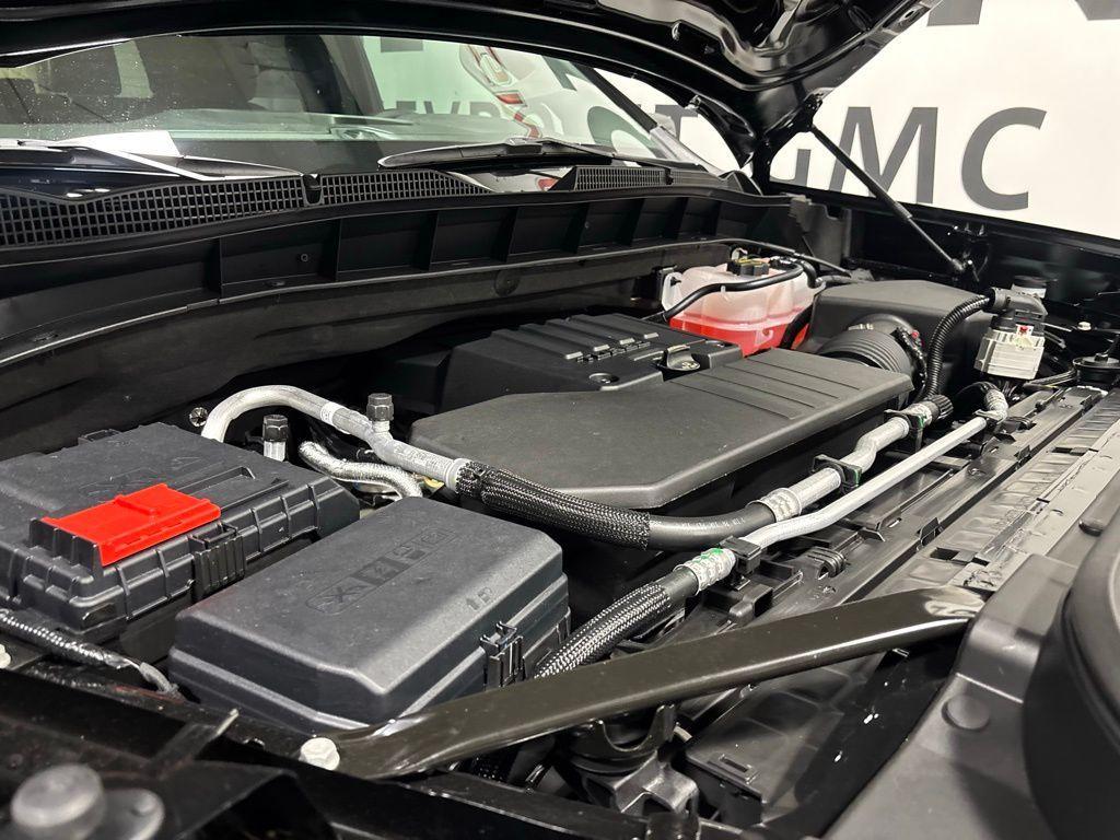 new 2026 GMC Sierra 1500 car, priced at $44,748