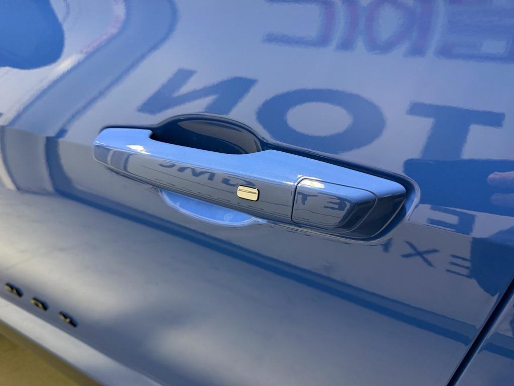 new 2026 Chevrolet Equinox car, priced at $37,738