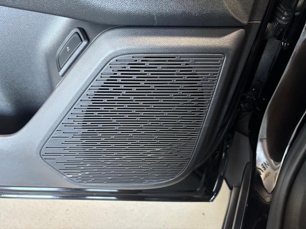 new 2026 Chevrolet Equinox car, priced at $33,732