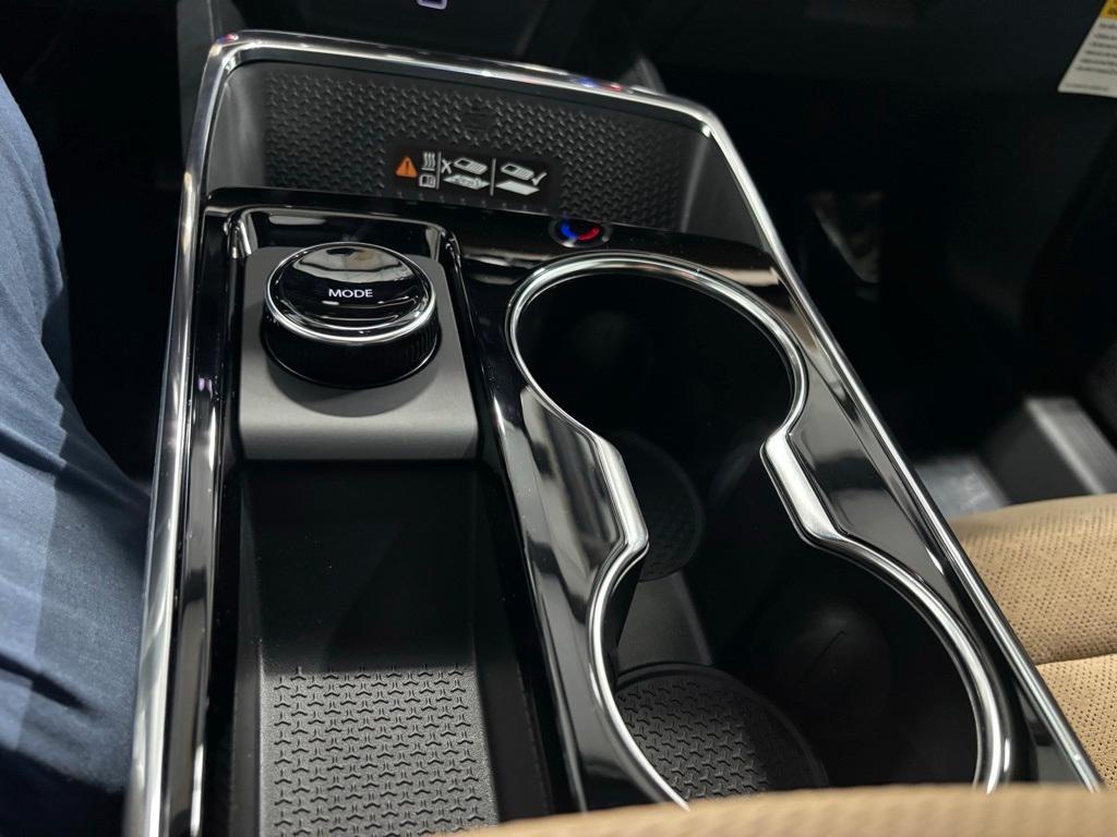 new 2026 Chevrolet Equinox car, priced at $33,732