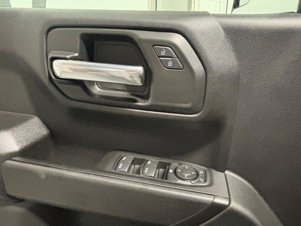 new 2026 GMC Sierra 1500 car, priced at $44,823