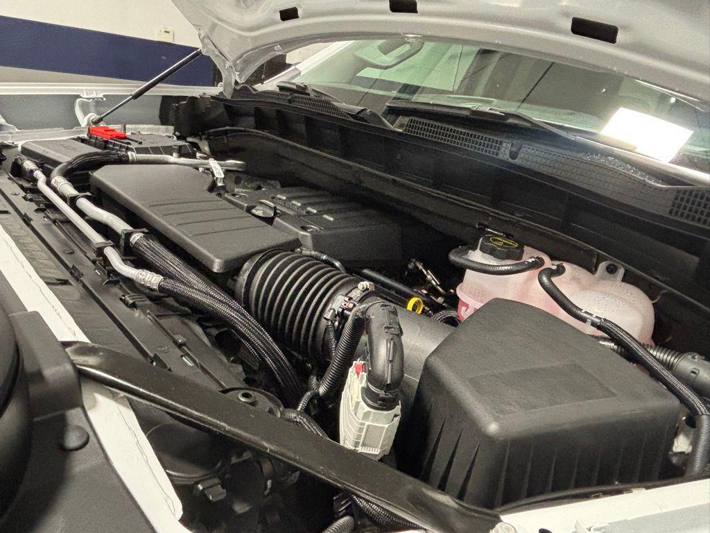 new 2026 GMC Sierra 1500 car, priced at $44,298