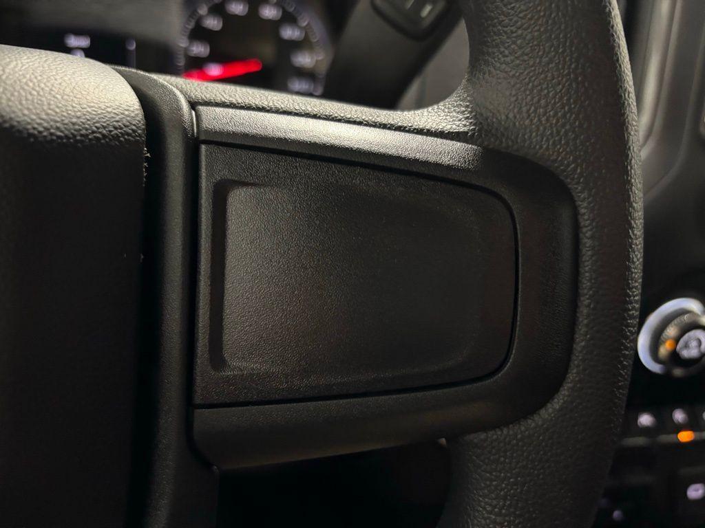 new 2026 GMC Sierra 1500 car, priced at $44,298