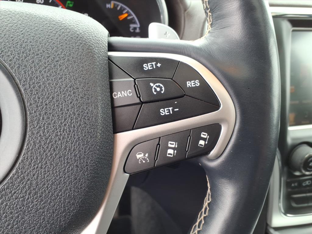 used 2015 Jeep Grand Cherokee car, priced at $10,900