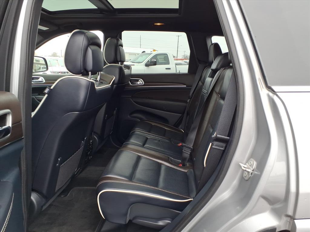 used 2015 Jeep Grand Cherokee car, priced at $10,900