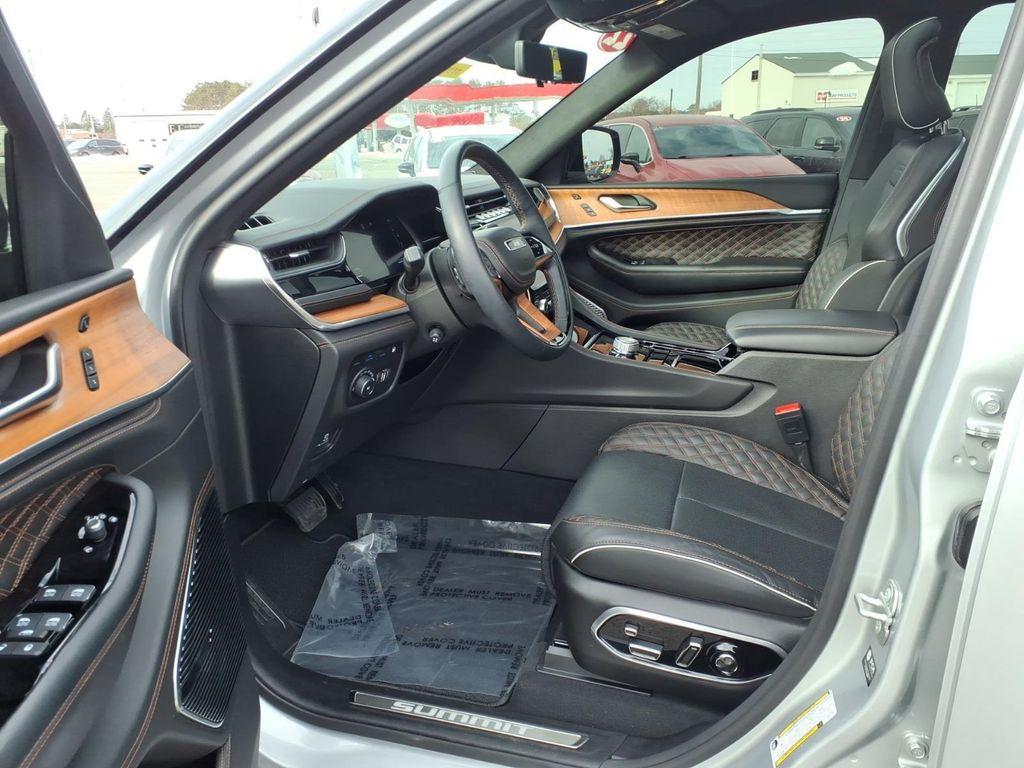 used 2022 Jeep Grand Cherokee 4xe car, priced at $35,990