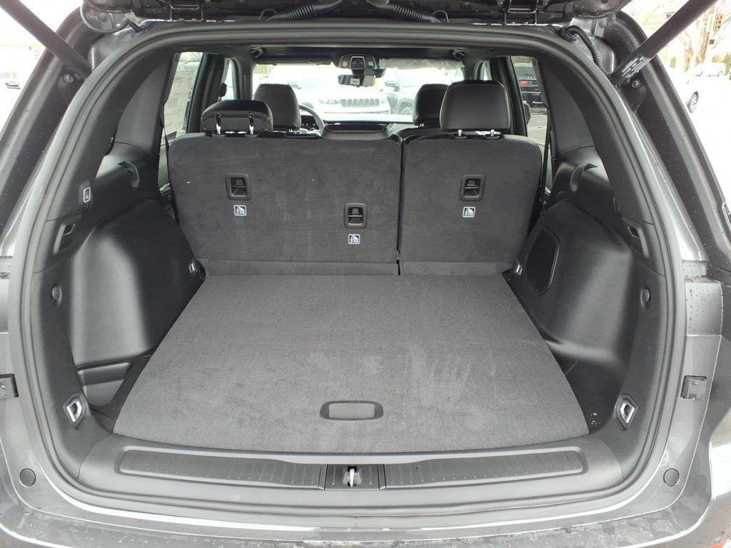 new 2026 Jeep Grand Cherokee car, priced at $53,154