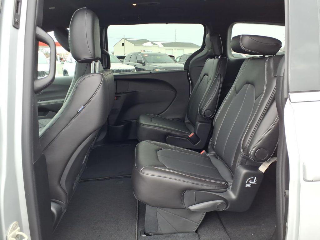 new 2026 Chrysler Voyager car, priced at $40,367