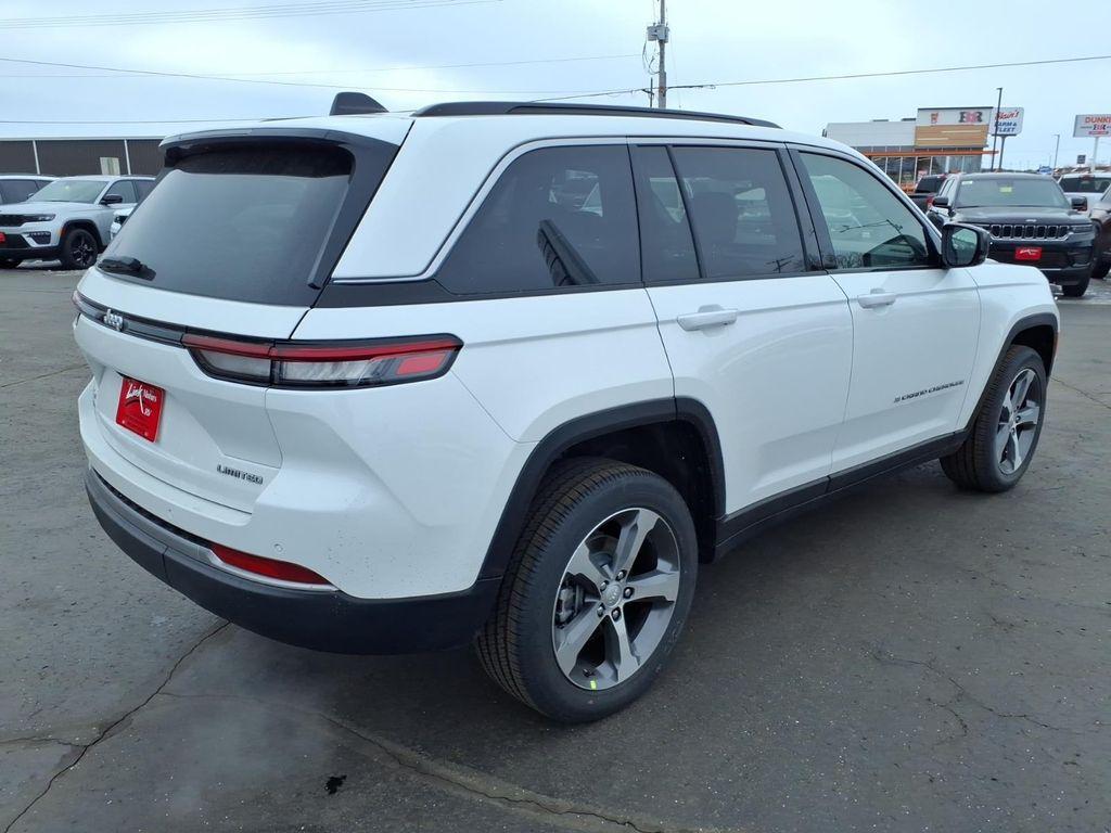 new 2026 Jeep Grand Cherokee car, priced at $46,686