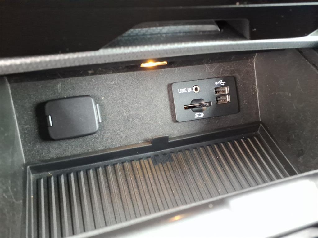 used 2015 Ford F-150 car, priced at $15,900