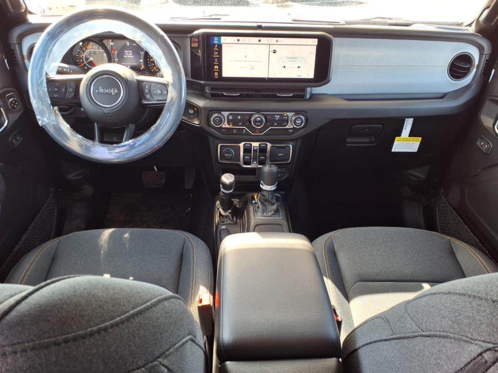 new 2025 Jeep Wrangler car, priced at $46,490