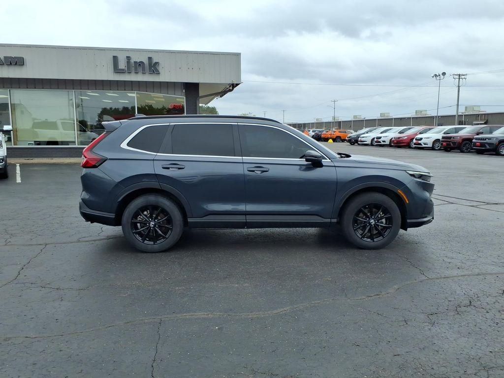used 2025 Honda CR-V Hybrid car, priced at $38,199