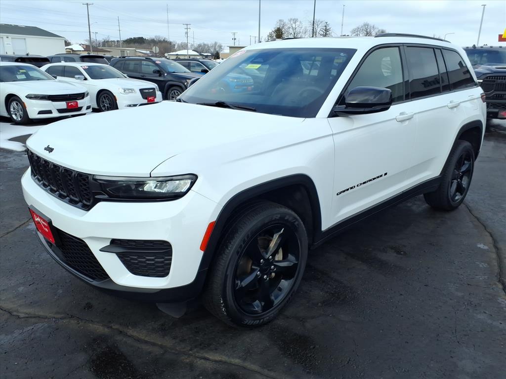 used 2023 Jeep Grand Cherokee car, priced at $30,990