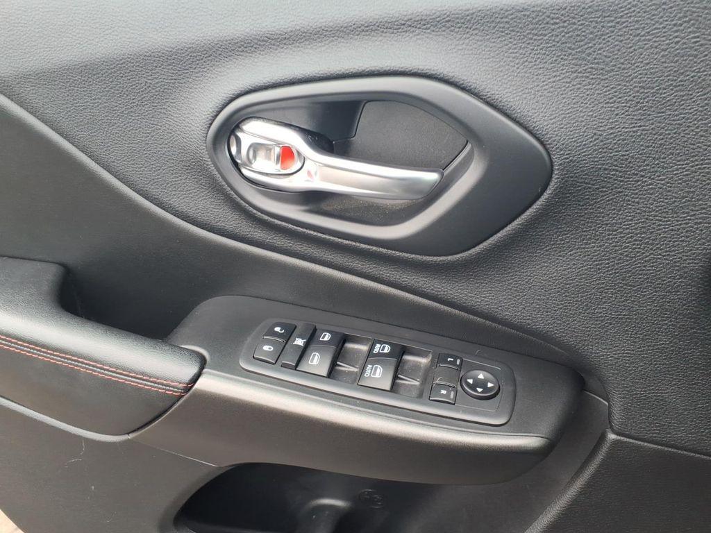 used 2019 Jeep Cherokee car, priced at $14,900