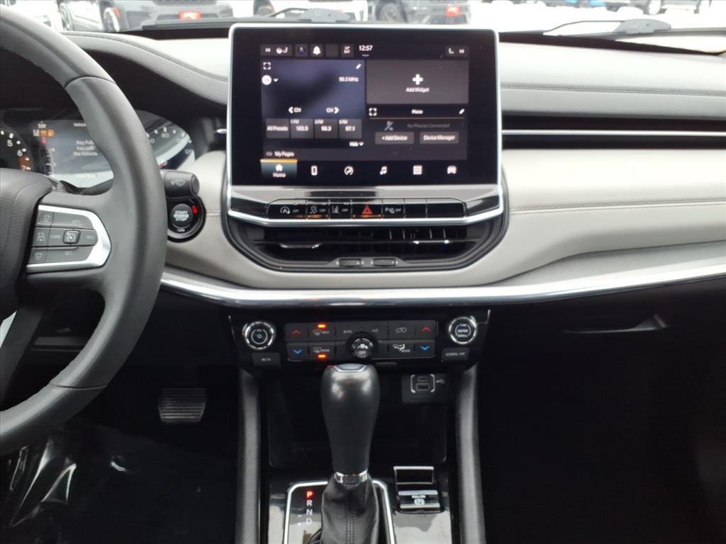 used 2023 Jeep Compass car, priced at $22,900