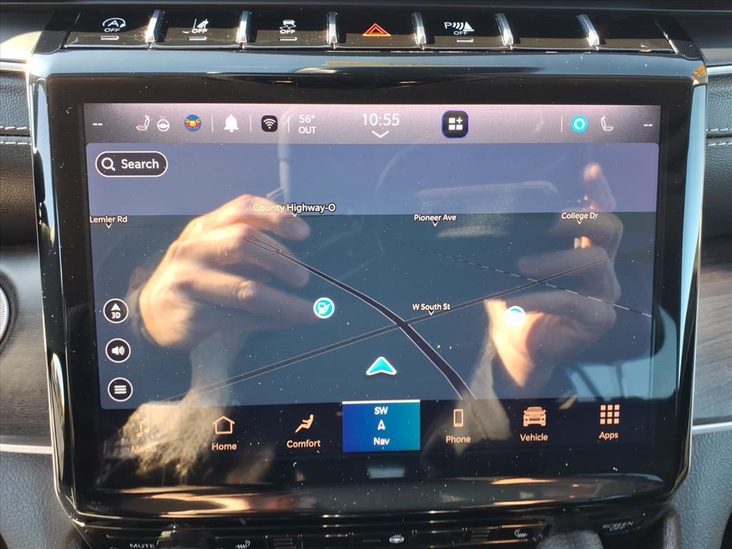 used 2023 Jeep Grand Cherokee car, priced at $27,990