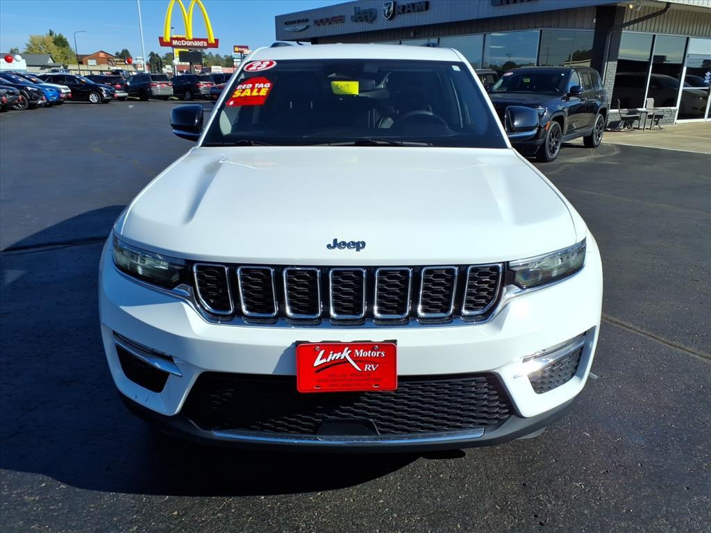 used 2023 Jeep Grand Cherokee car, priced at $27,990