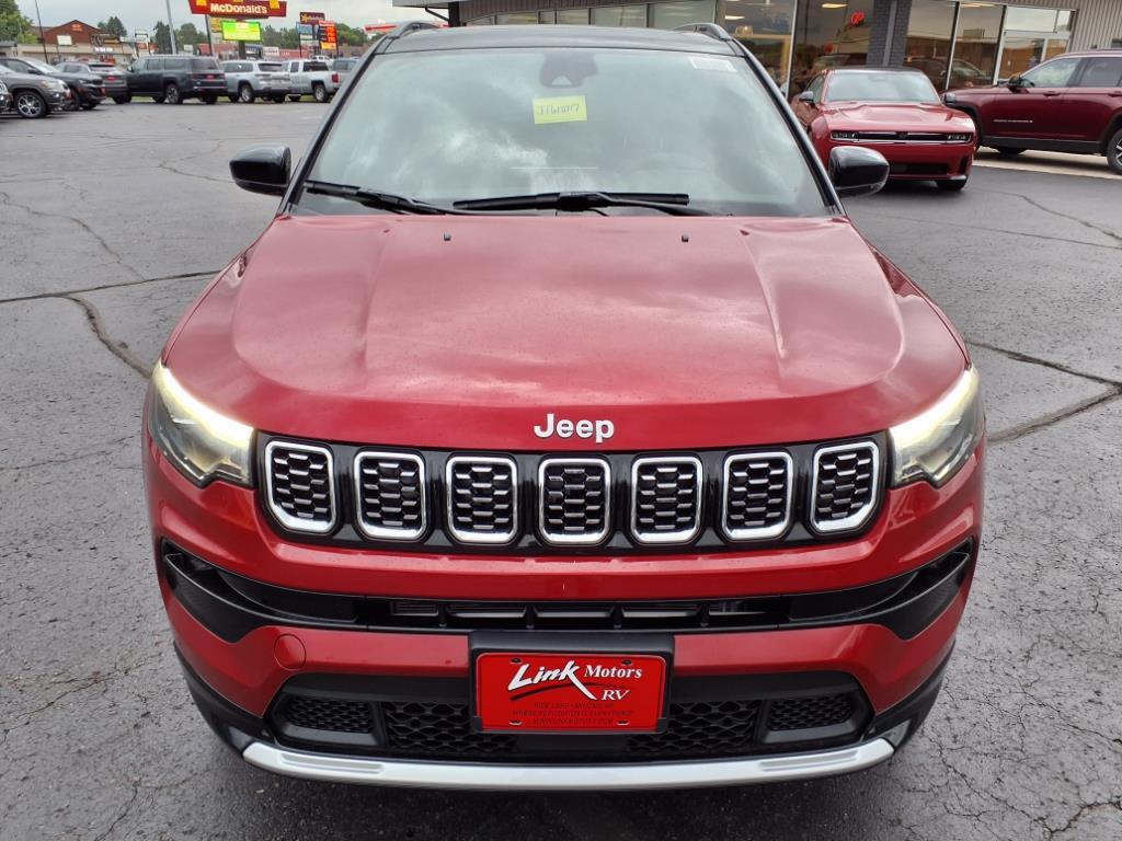 new 2025 Jeep Compass car, priced at $39,104