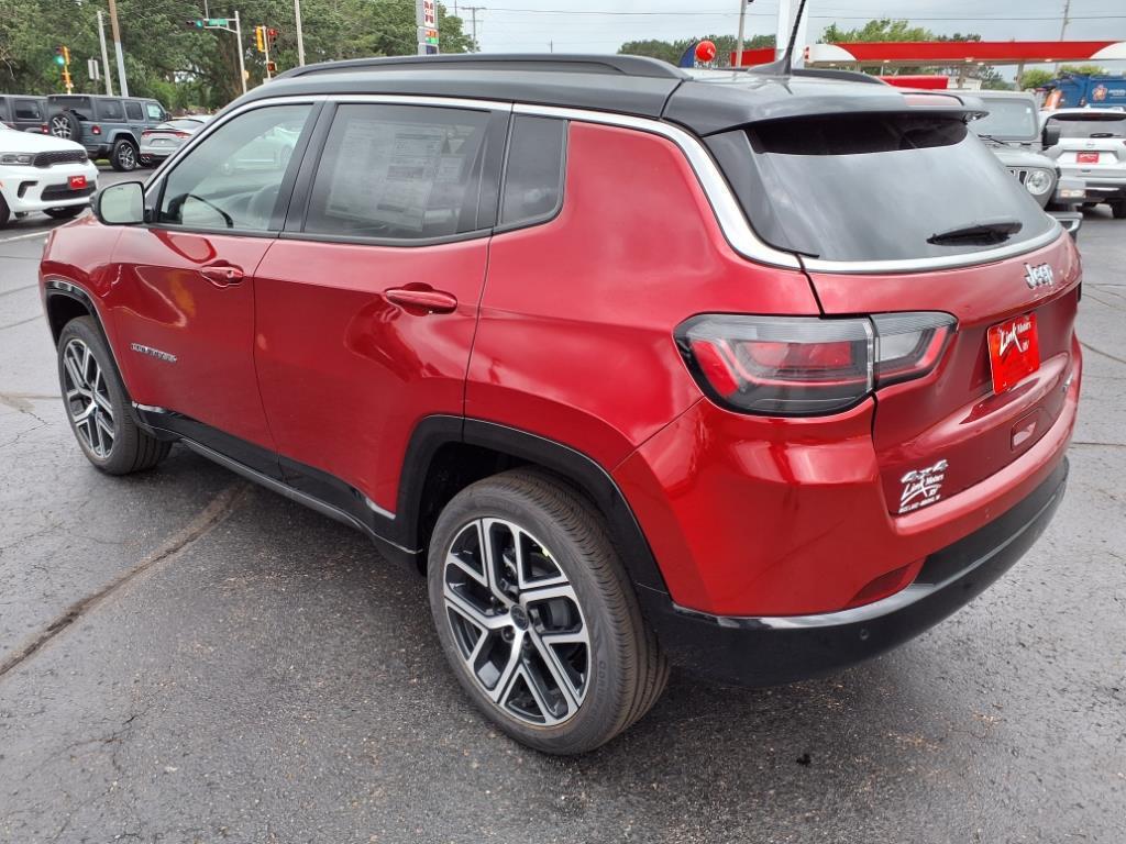 new 2025 Jeep Compass car, priced at $39,104