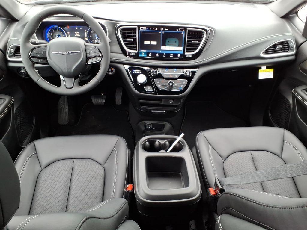 new 2026 Chrysler Pacifica car, priced at $46,354