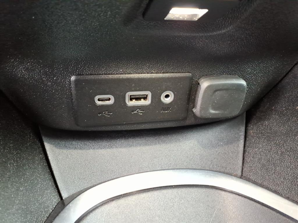 used 2021 Chevrolet Malibu car, priced at $14,900