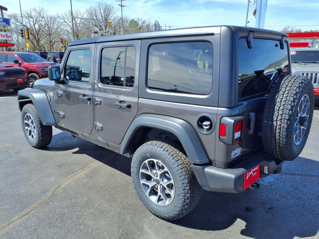 new 2025 Jeep Wrangler car, priced at $45,579